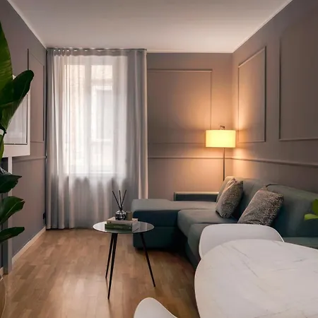 Rego Borfuro - Boutique & With Some Off-site In The Heart Of Center 4* ברגמו