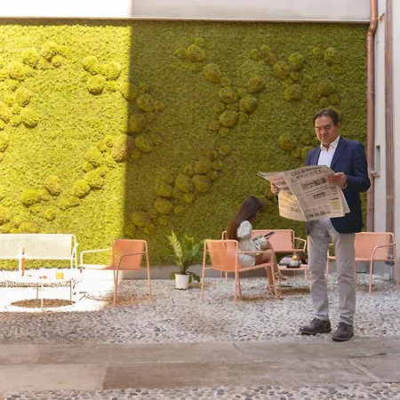 Rego - Boutique & Serenity With Some Off-site In The Heart Of Center