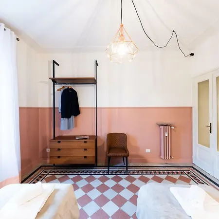דירה Rego Borfuro - Boutique & With Some Off-site In The Heart Of Center 4*