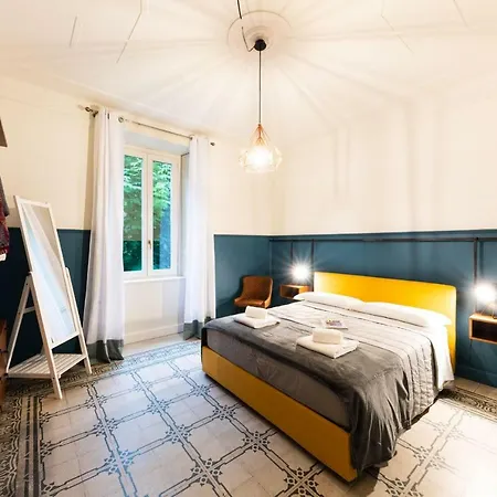 Rego Borfuro - Boutique & With Some Off-site In The Heart Of Center דירה 4*