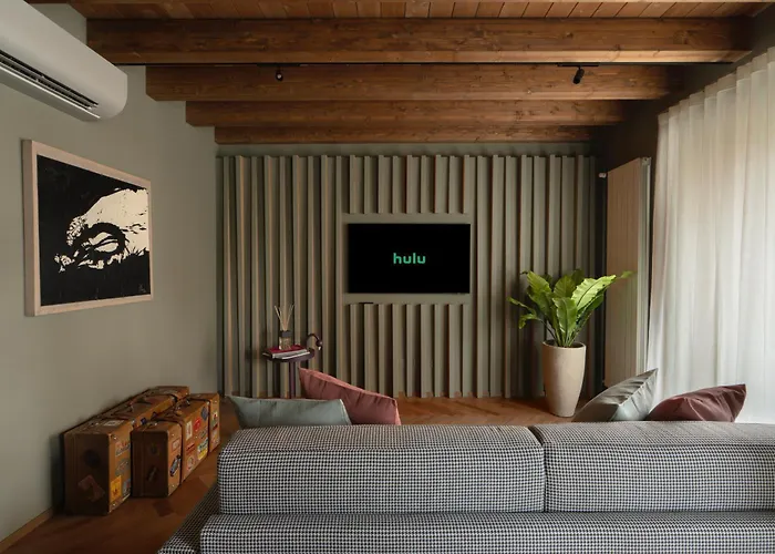 Apartment Rego - Boutique & Serenity With Some Off-site In The Heart Of Center Bergamo