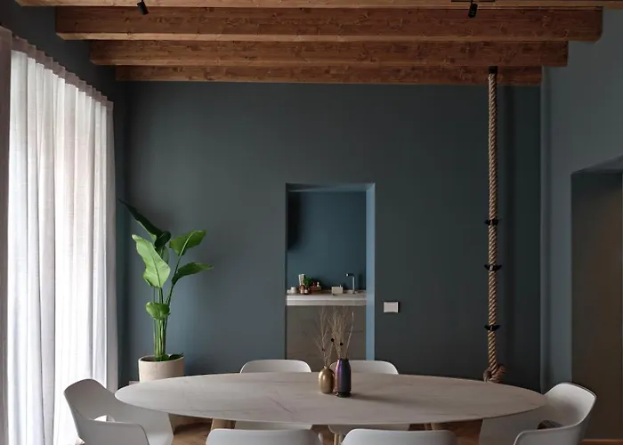 Rego - Boutique & Serenity With Some Off-site In The Heart Of Center דירה 4*