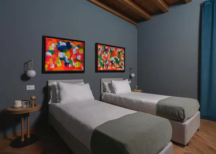 Rego - Boutique & Serenity With Some Off-site In The Heart Of Center 4* ברגמו