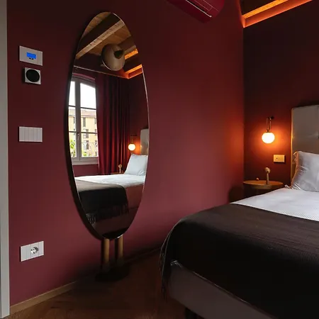 Апартаменты Rego - Boutique & Serenity With Some Off-site In The Heart Of Center Бергамо