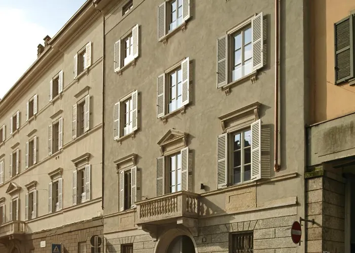 Appartement Rego - Boutique & Serenity With Some Off-site In The Heart Of Center 4*